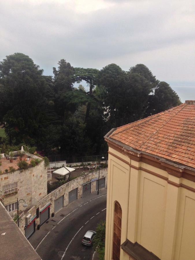 B & B Luca Giordano N6 Napoli Eksteriør billede